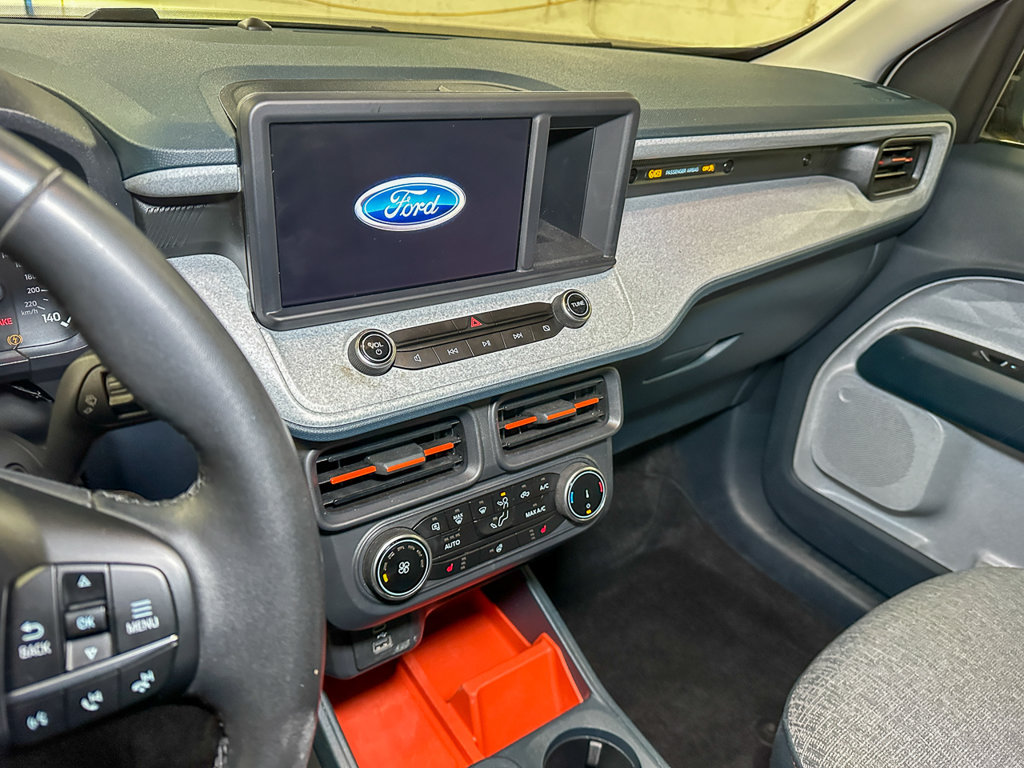 Certified 2024 Ford Maverick XLT w/ XLT Luxury Package FWD image 30