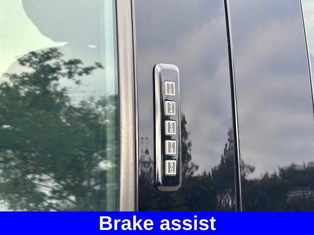 Certified 2021 Ford F150 XLT w/ Equipment Group 302A High image 16