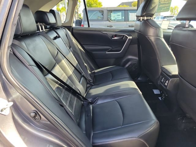 Used 2021 Toyota RAV4 XLE Premium FWD image 24