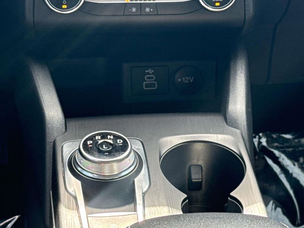 Certified 2025 Ford Escape Active image 20