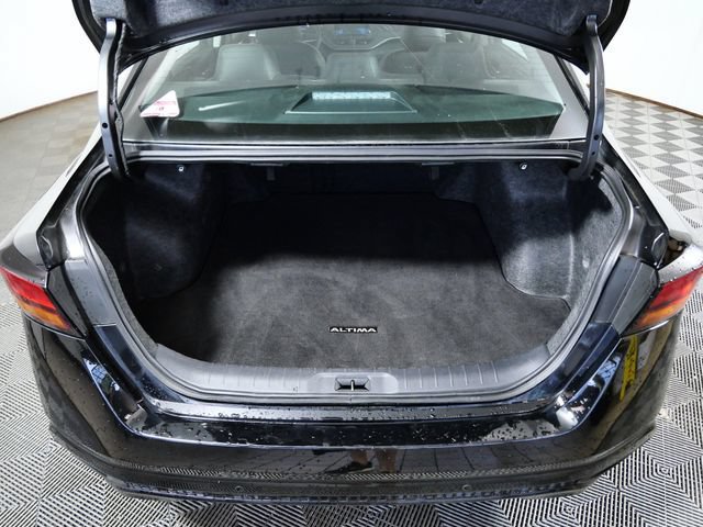 Used 2025 Nissan Altima 2.5 SR AWD/4WD image 8