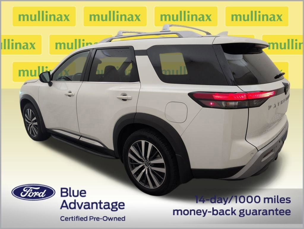 Used 2022 Nissan Pathfinder Platinum w/ Cargo Package image 3