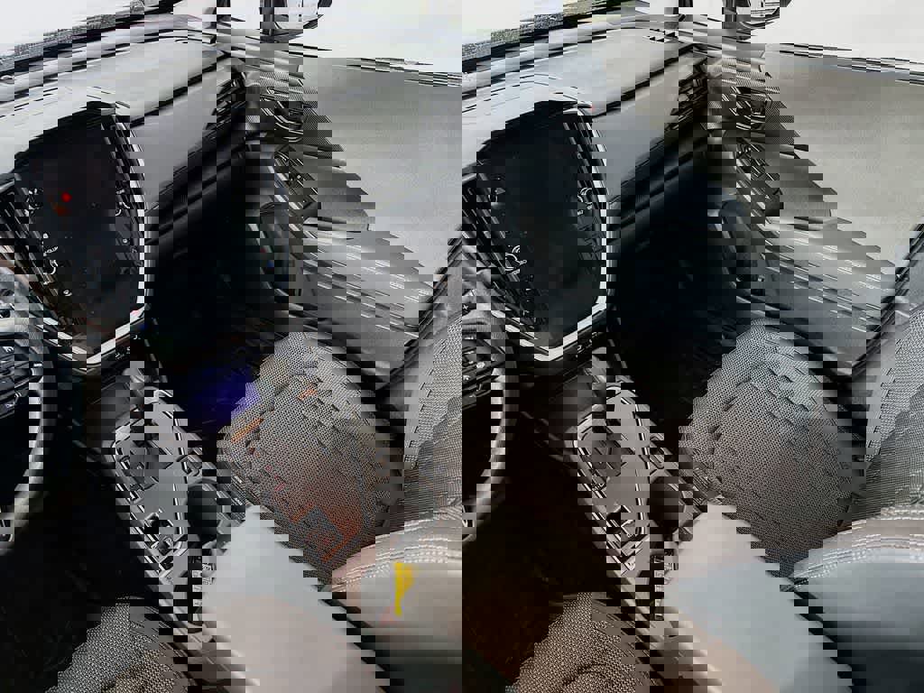 Used 2024 Subaru Crosstrek 2.0i Premium w/ Crosstrek Mirror Package image 14