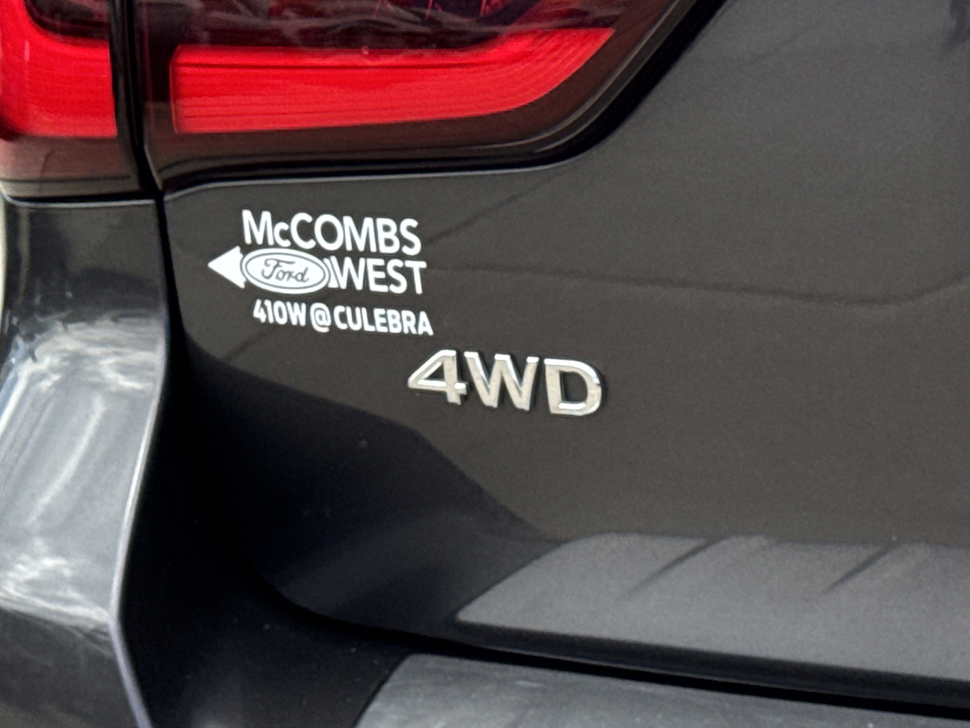 Used 2024 INFINITI QX80 Luxe image 11