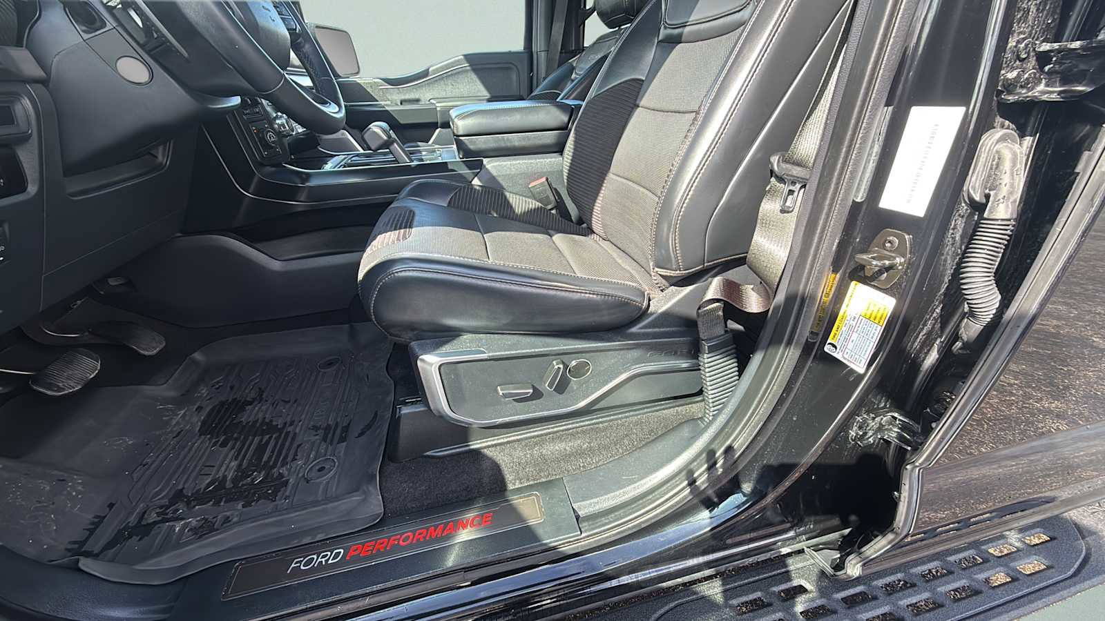 Certified 2023 Ford F150 Raptor w/ Raptor Carbon Fiber Package image 13