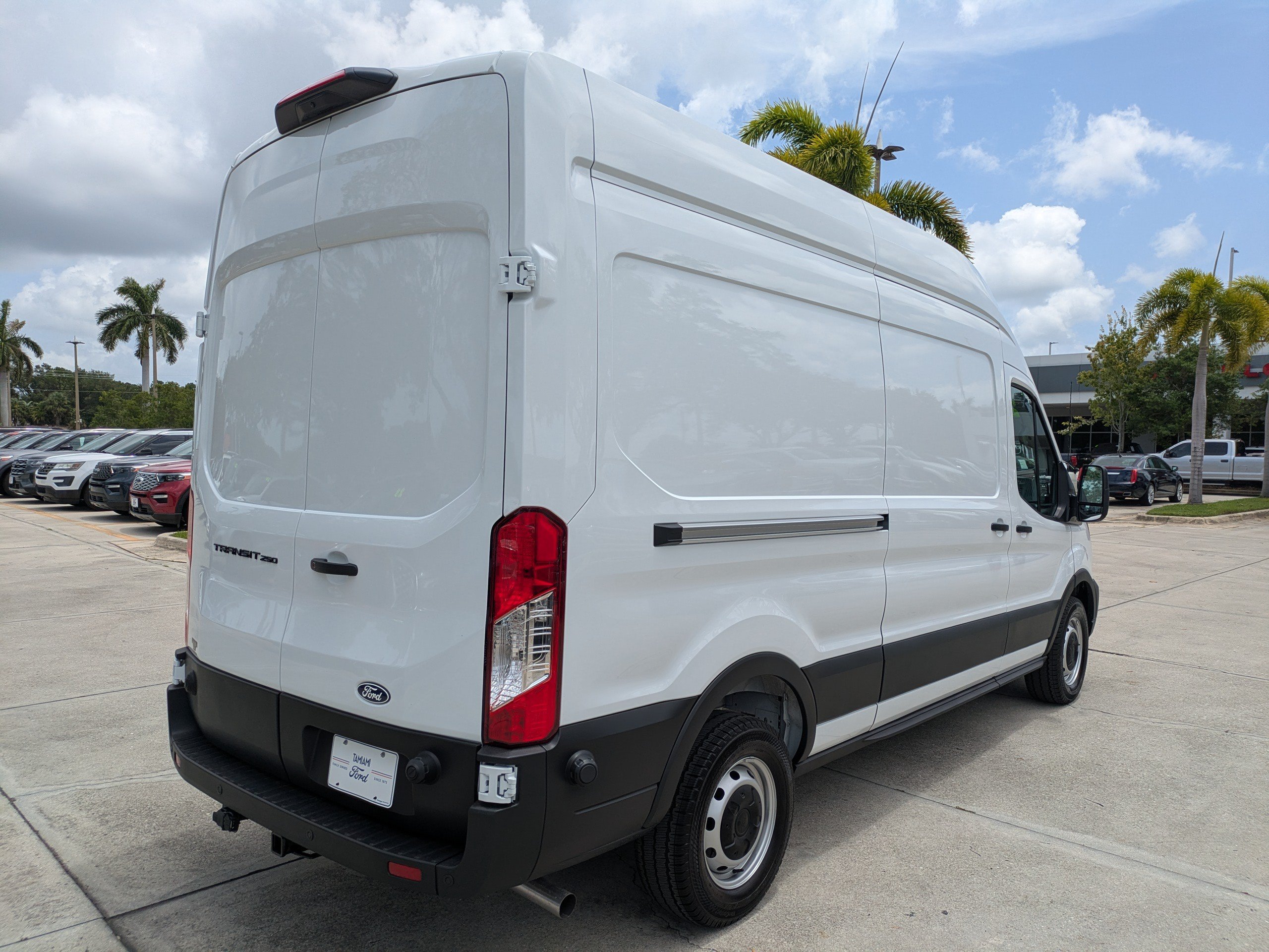 Certified 2026 Ford Transit 250 148 High Roof w/ Load Area Protection Package RWD image 4
