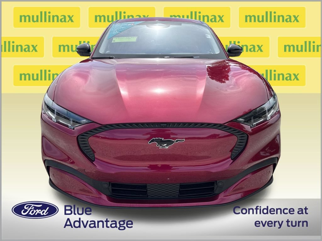 Certified 2025 Ford Mustang Mach-E Select w/ Comfort Package Lite AWD/4WD image 11