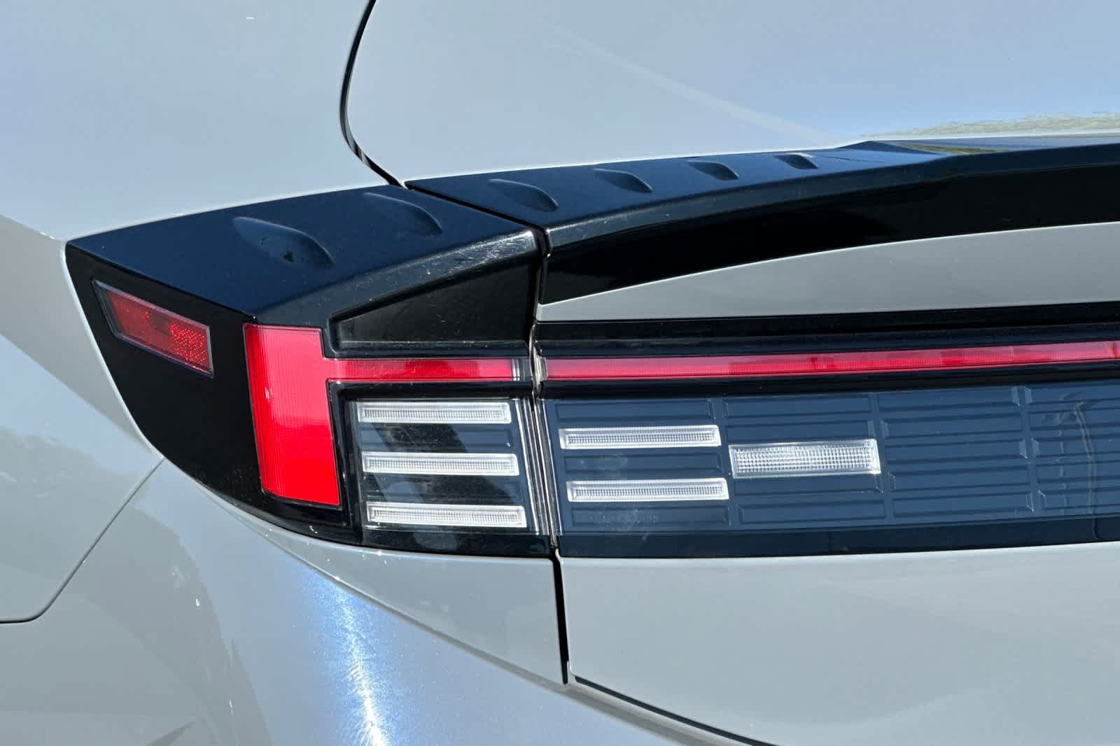 Used 2025 Hyundai Sonata SEL FWD image 26