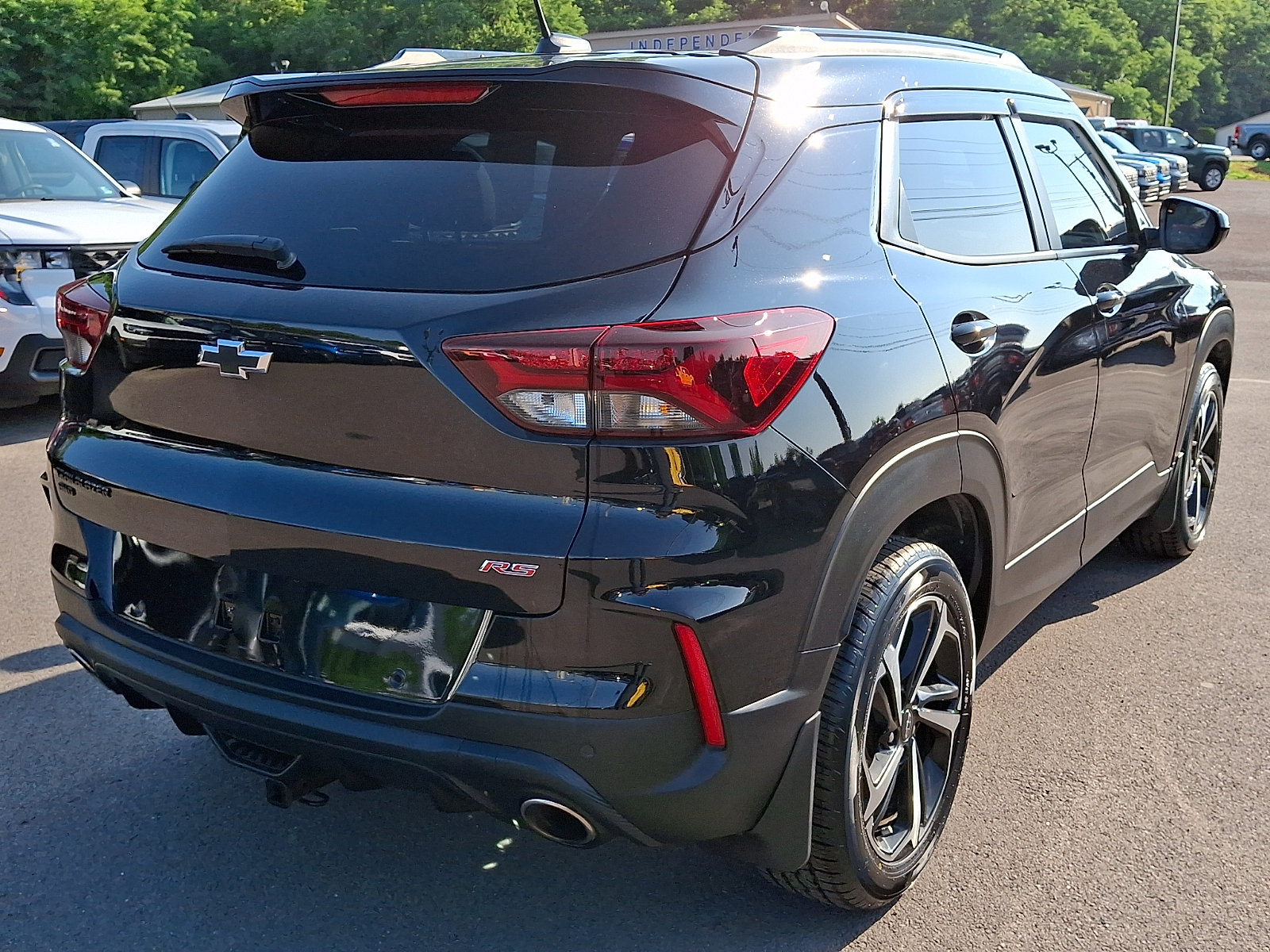 Used 2022 Chevrolet TrailBlazer RS w/ Sun and Liftgate Package AWD/4WD image 10