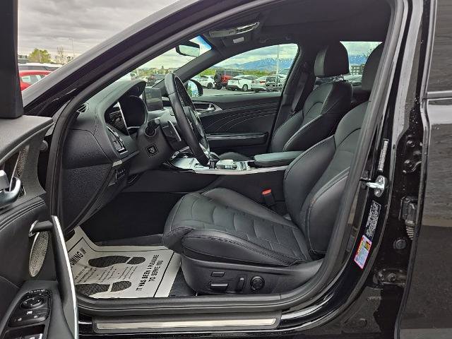 Used 2023 Kia Stinger GT2 AWD/4WD image 18
