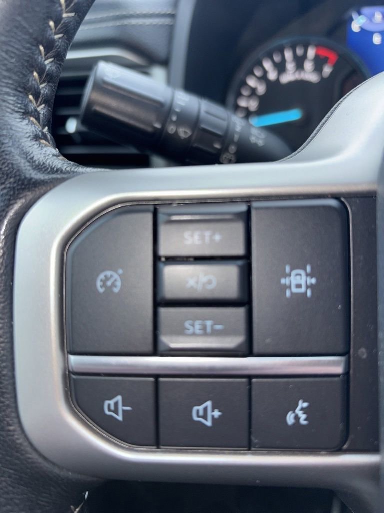 Certified 2023 Ford Expedition Max XLT image 34