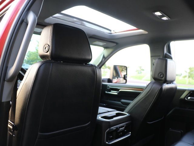 Used 2024 GMC Sierra 2500 Denali w/ Denali Reserve Package AWD/4WD image 17