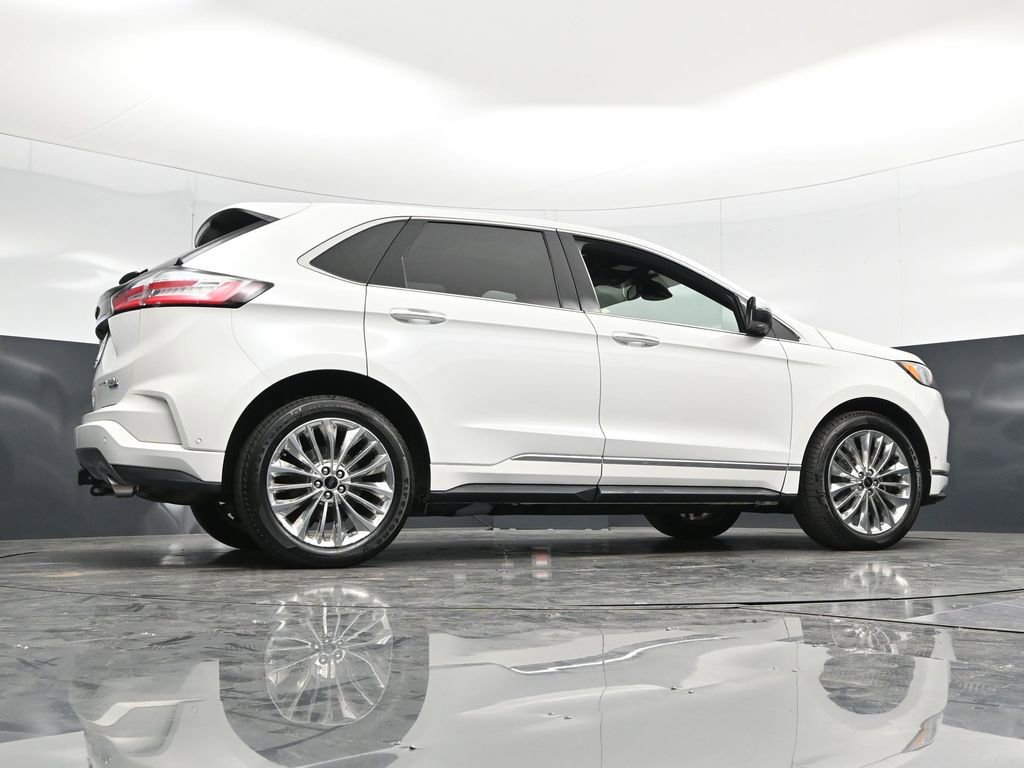 Certified 2020 Ford Edge Titanium w/ Equipment Group 301A AWD/4WD image 47