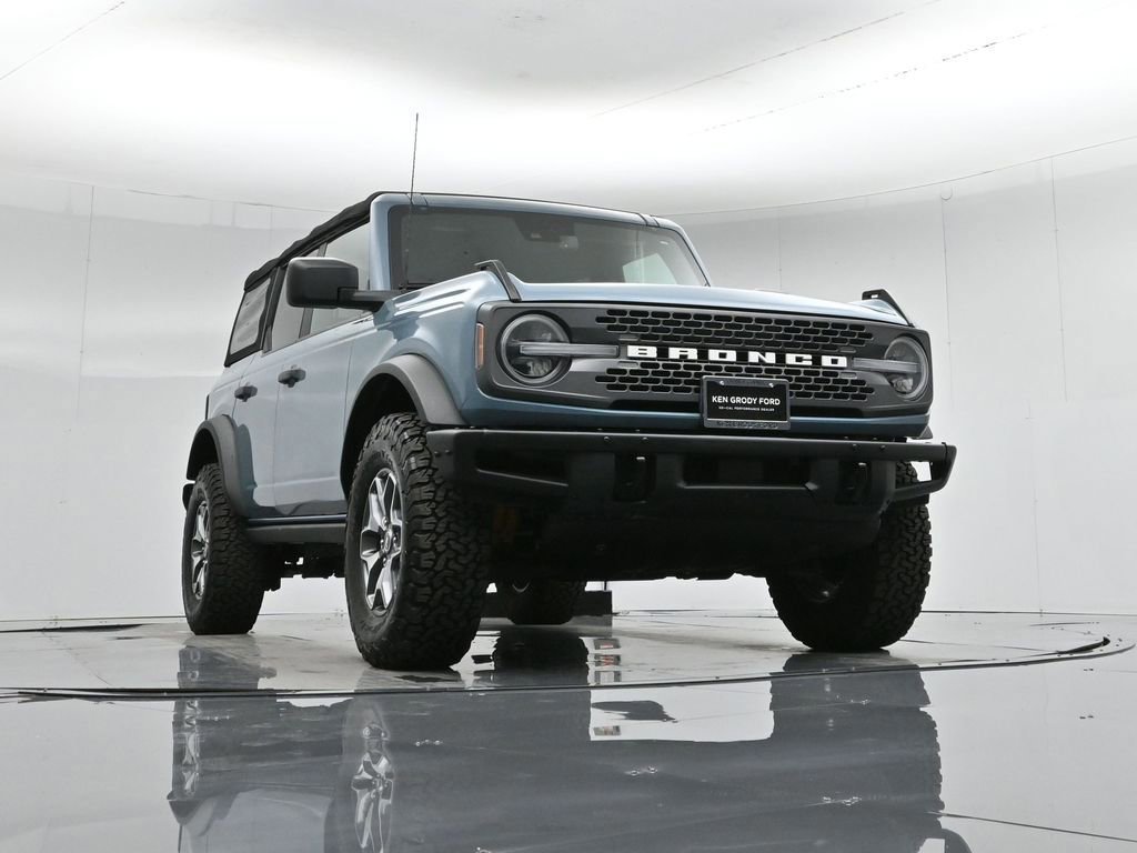 Certified 2021 Ford Bronco Badlands image 8