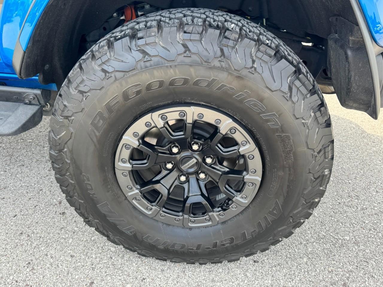 Certified 2024 Ford Bronco Raptor w/ Interior Carbon Fiber Pack 6 image 7