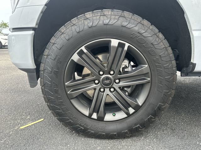 Certified 2021 Ford F150 Lariat w/ Equipment Group 502A High image 11