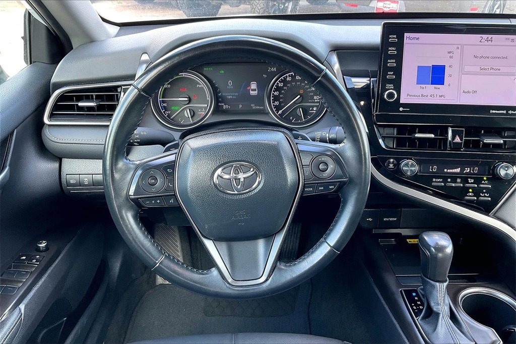 Used 2024 Toyota Camry XSE image 8