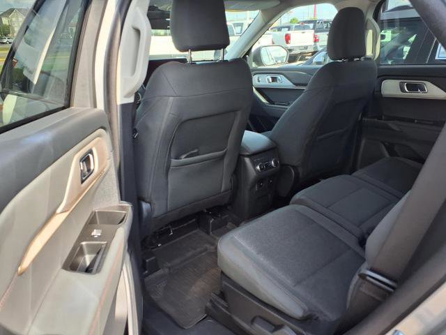 Certified 2025 Ford Explorer Active image 19