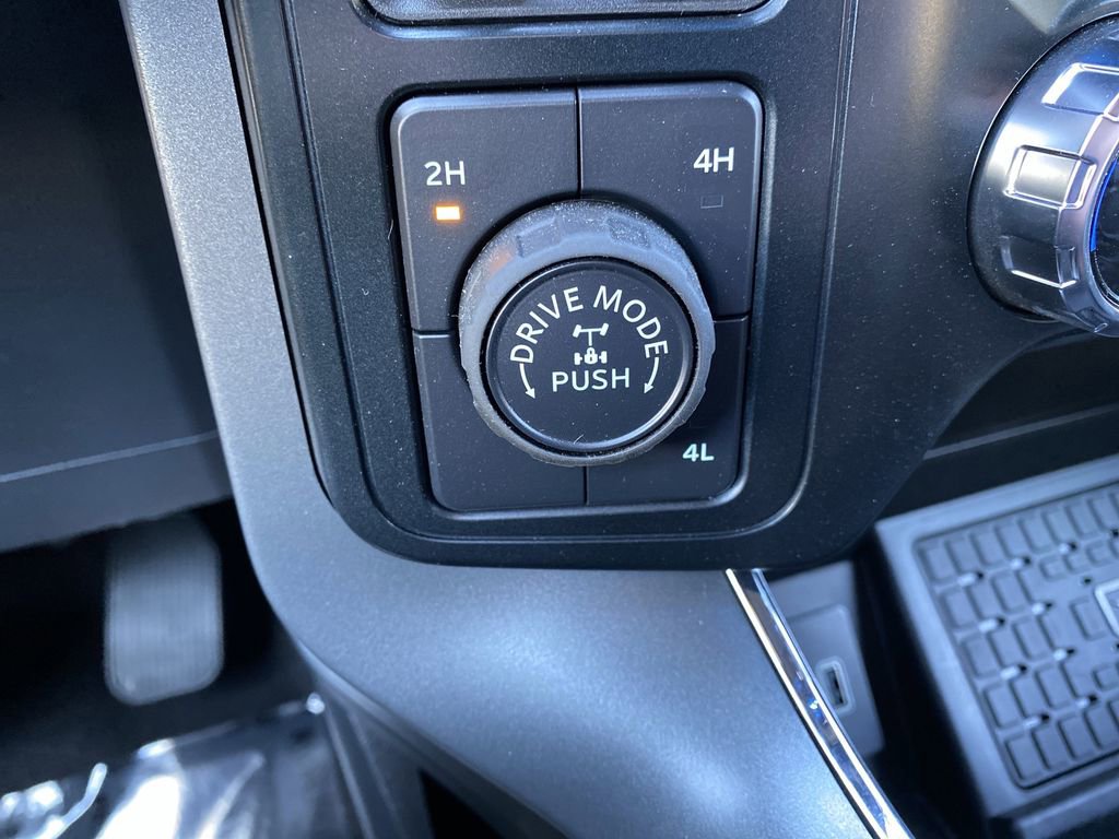 Certified 2025 Ford F150 XLT w/ Equipment Group 302A MID image 28