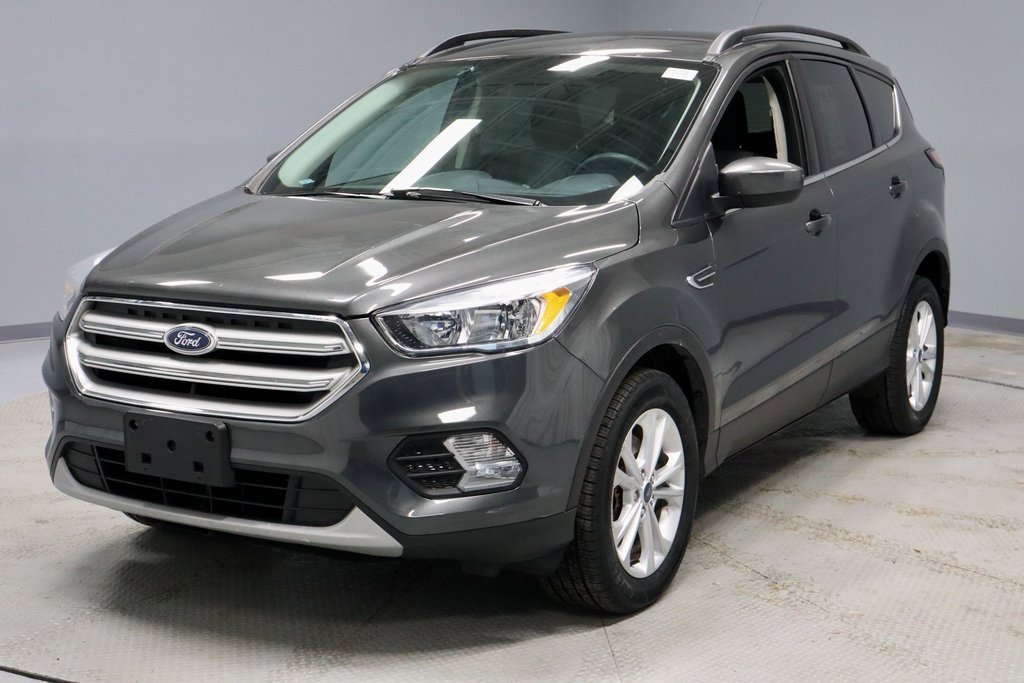 Certified 2018 Ford Escape SE image 7