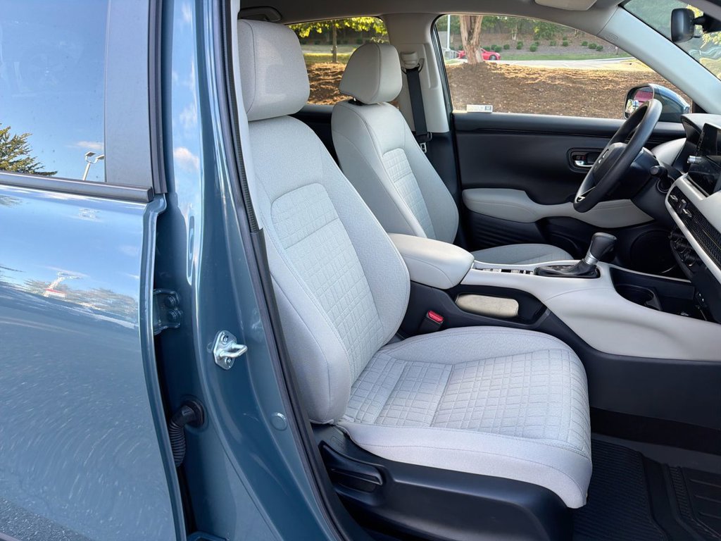 Used 2026 Honda HR-V LX image 27