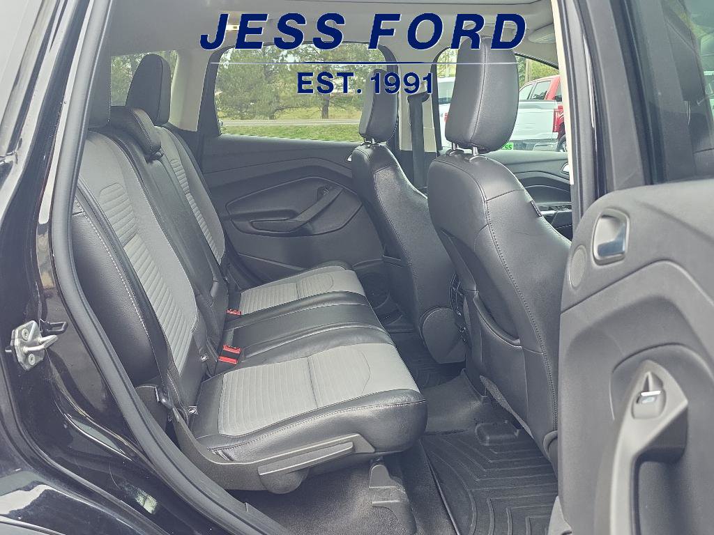 Certified 2019 Ford Escape Titanium image 10