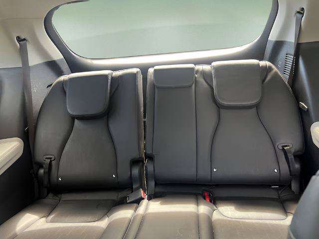 Used 2024 Kia Carnival LX FWD image 29