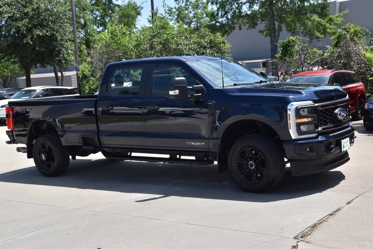 Certified 2025 Ford F350 XL w/ STX Appearance Package AWD/4WD image 5