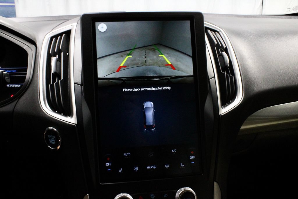 Certified 2023 Ford Edge SEL AWD/4WD image 2