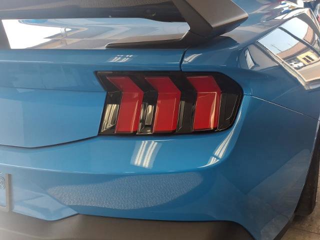 Certified 2025 Ford Mustang Dark Horse w/ Dark Horse Handlin Package image 15