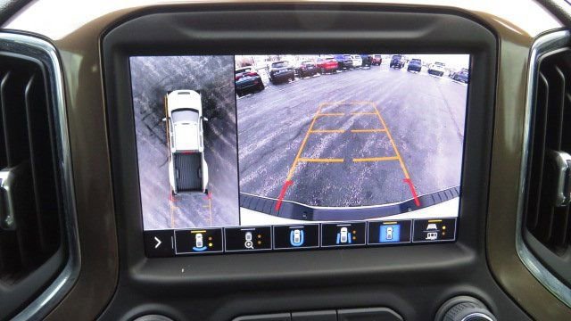 Used 2022 Chevrolet Silverado 3500 High Country image 14