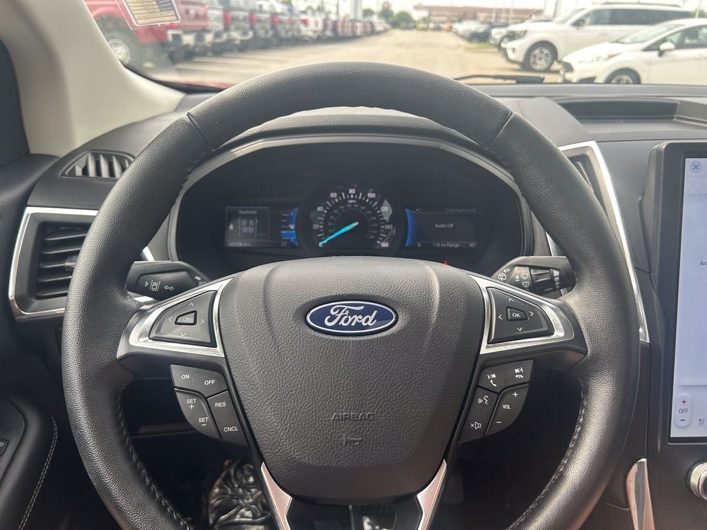 Certified 2024 Ford Edge Titanium AWD/4WD image 29