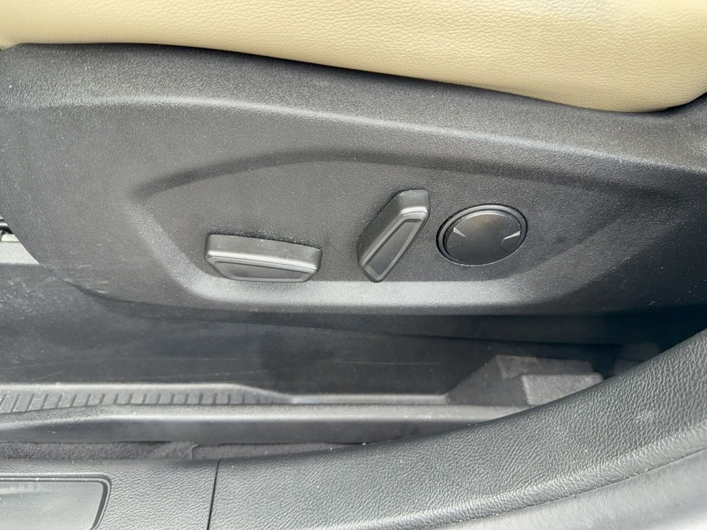 Certified 2024 Ford Edge SEL image 33