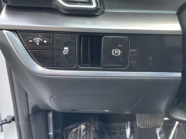 Used 2023 Kia Sportage EX FWD image 14