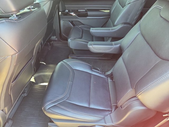 Certified 2023 Ford Explorer ST w/ Equipment Group 401A AWD/4WD image 13