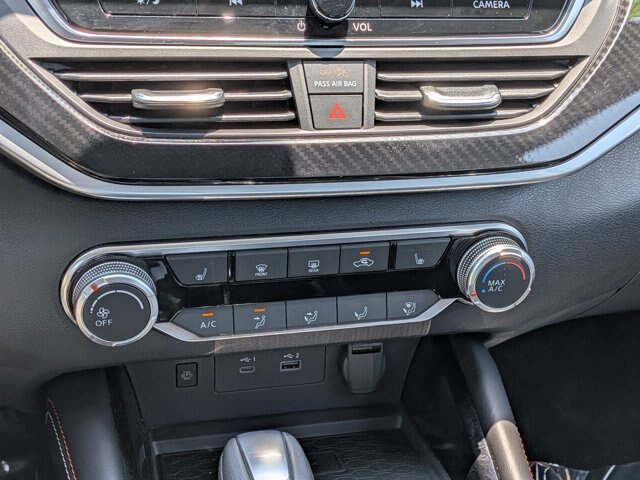 Used 2023 Nissan Altima 2.5 SR w/ SR Premium Package FWD image 26