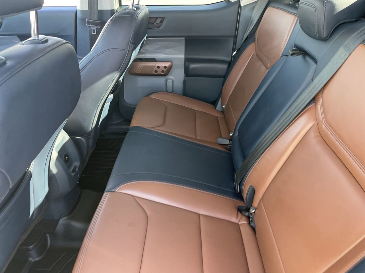 Certified 2023 Ford Maverick Lariat image 24