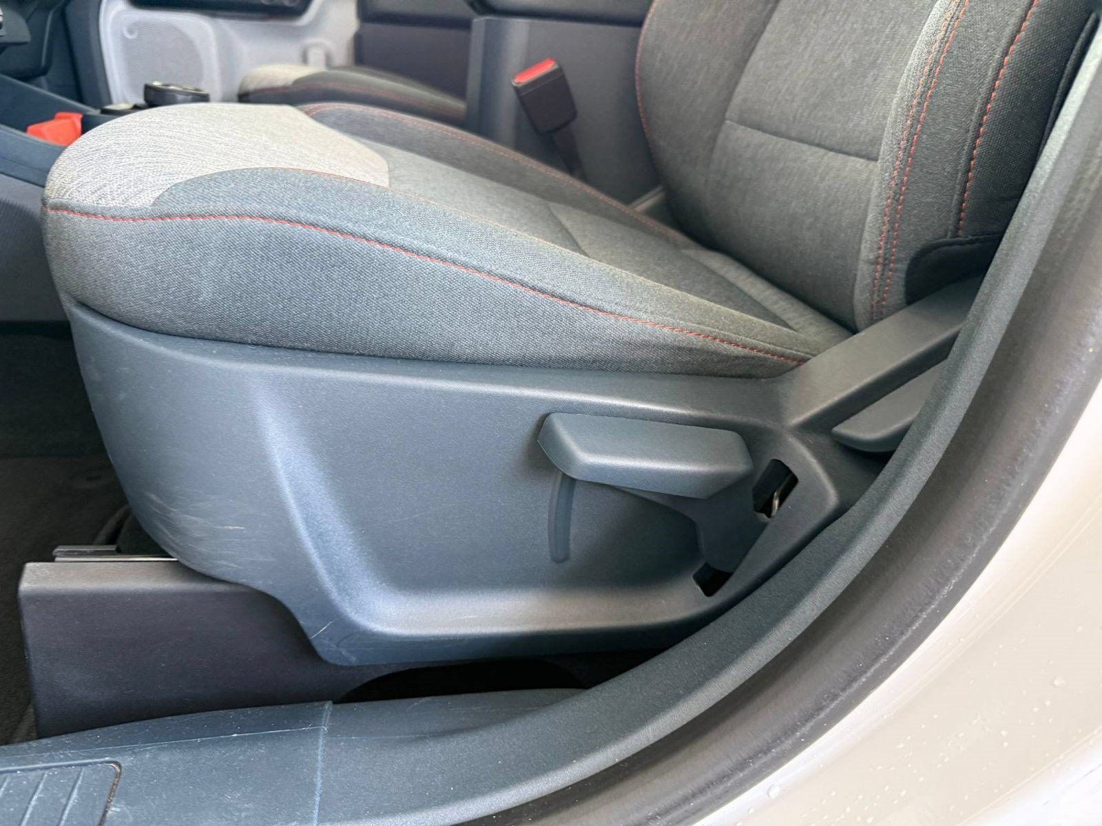 Certified 2022 Ford Maverick XLT FWD image 15