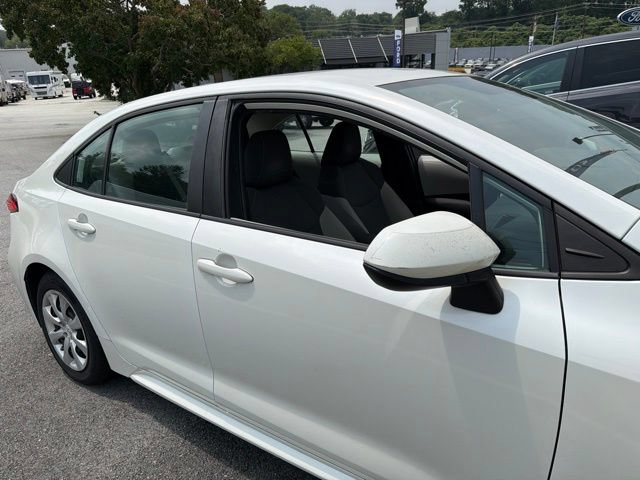 Used 2020 Toyota Corolla LE FWD image 8