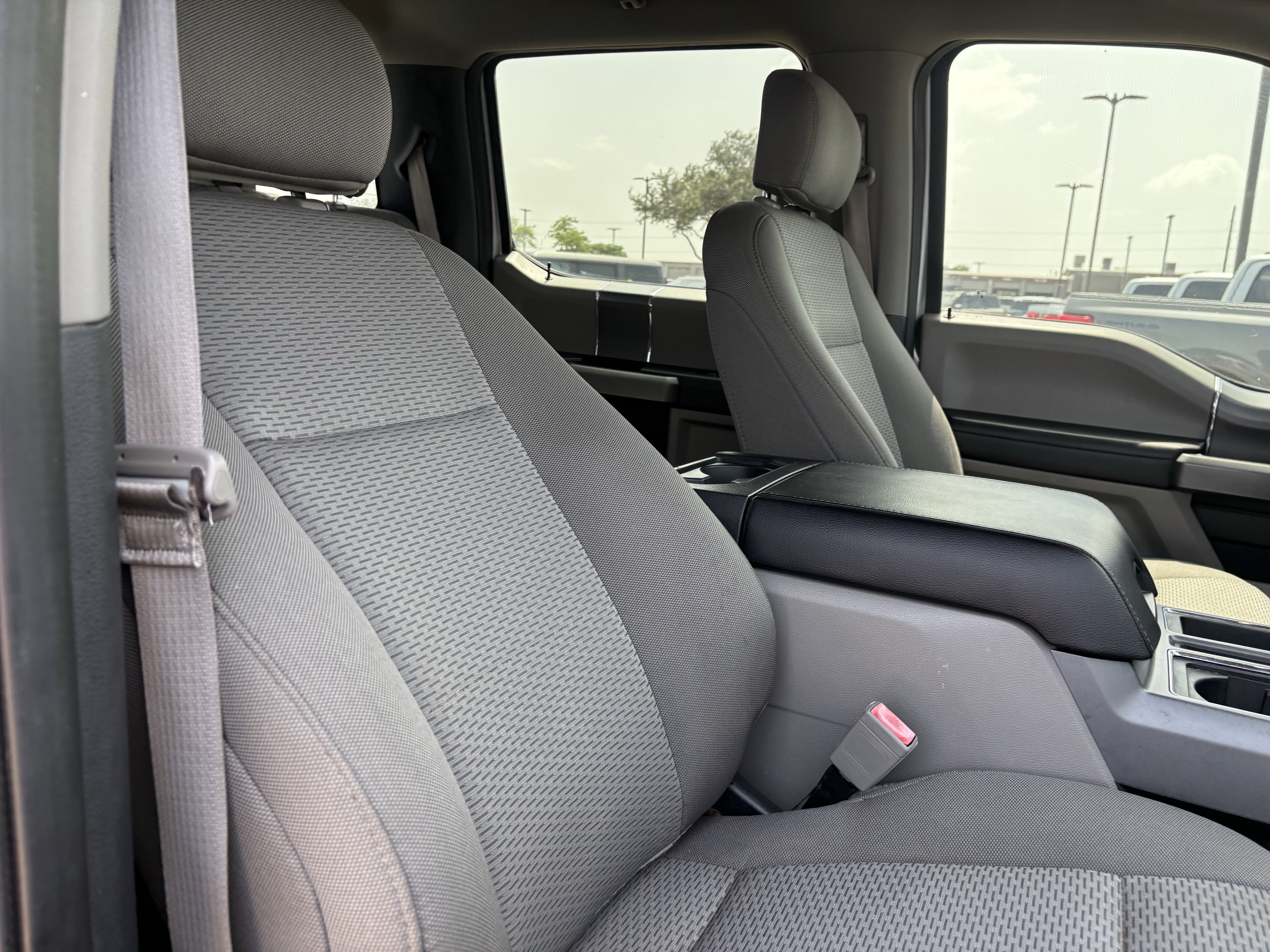 Certified 2020 Ford F150 XLT w/ Equipment Group 302A Luxury RWD image 25
