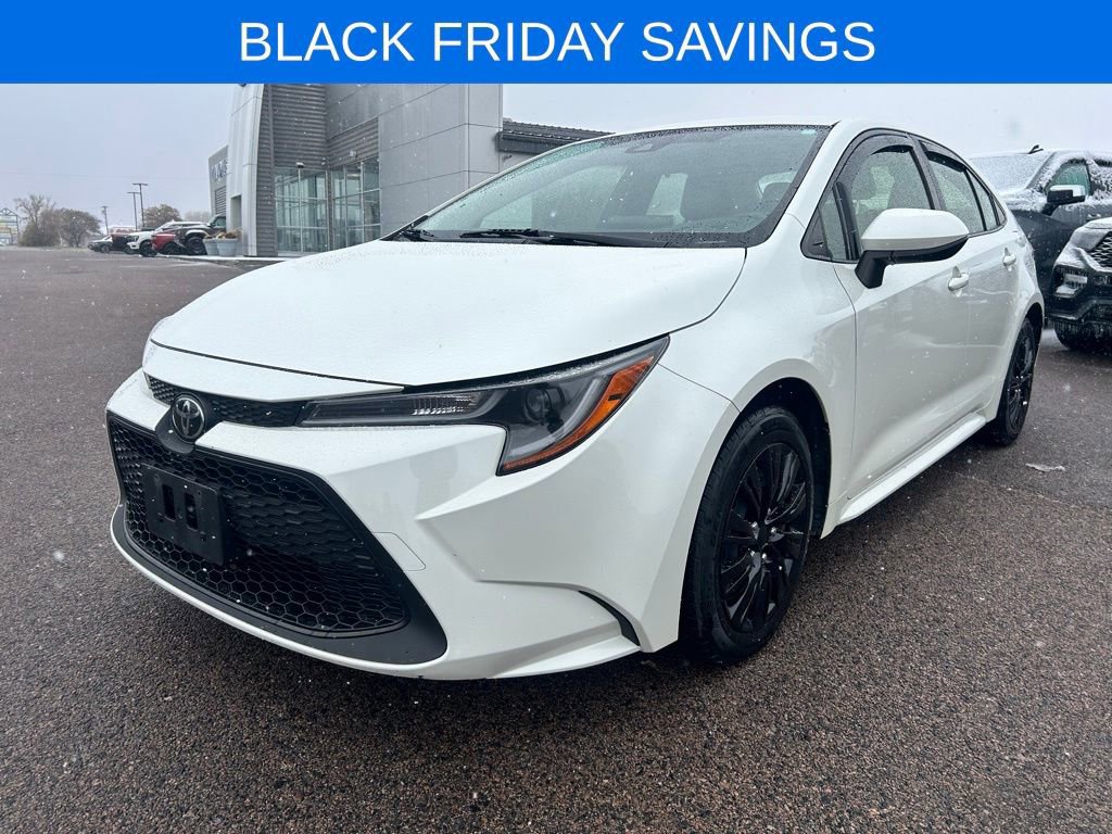 Used 2020 Toyota Corolla LE image 2