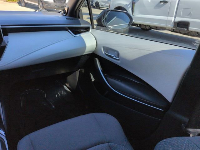 Used 2023 Toyota Corolla SE w/ SE Premium Package image 16