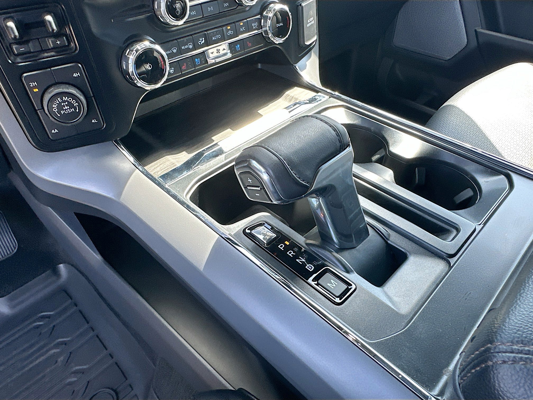 Certified 2024 Ford F150 Lariat w/ Bed Utility Package image 17