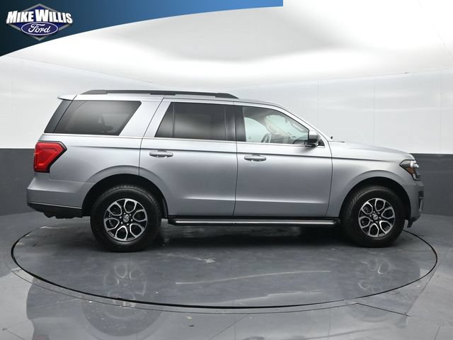 Certified 2023 Ford Expedition XLT RWD image 8