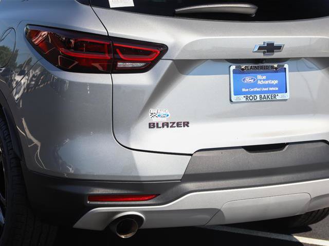 Used 2023 Chevrolet Blazer LT w/ Convenience Package FWD image 14