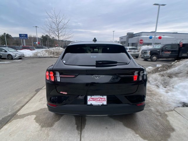 Certified 2025 Ford Mustang Mach-E Premium image 4