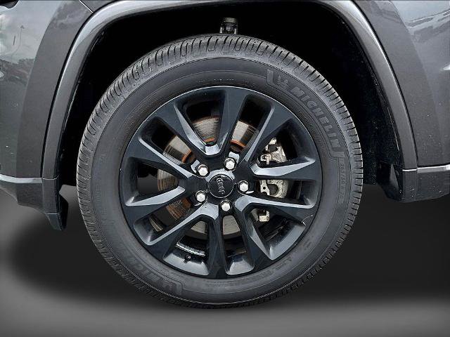 Used 2021 Jeep Grand Cherokee Laredo X AWD/4WD image 32