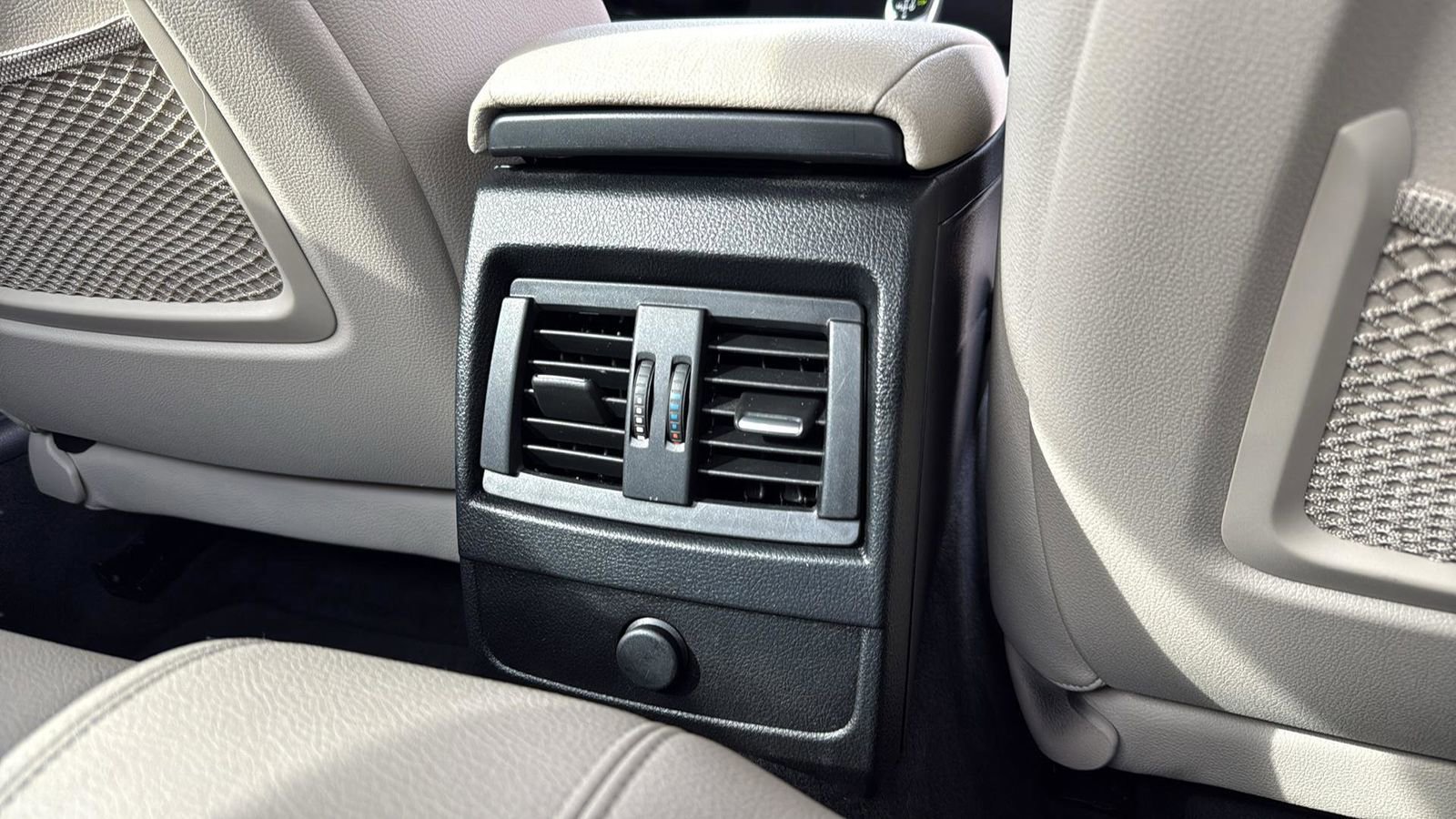 Used 2018 BMW 230i Coupe image 28