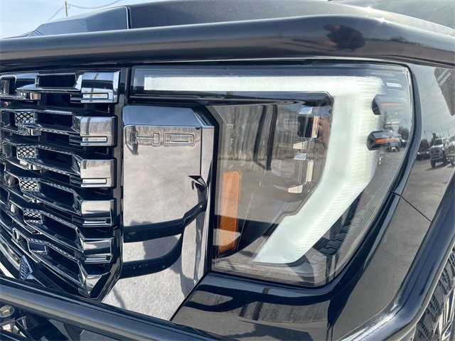 Used 2024 GMC Sierra 2500 Denali Ultimate image 37