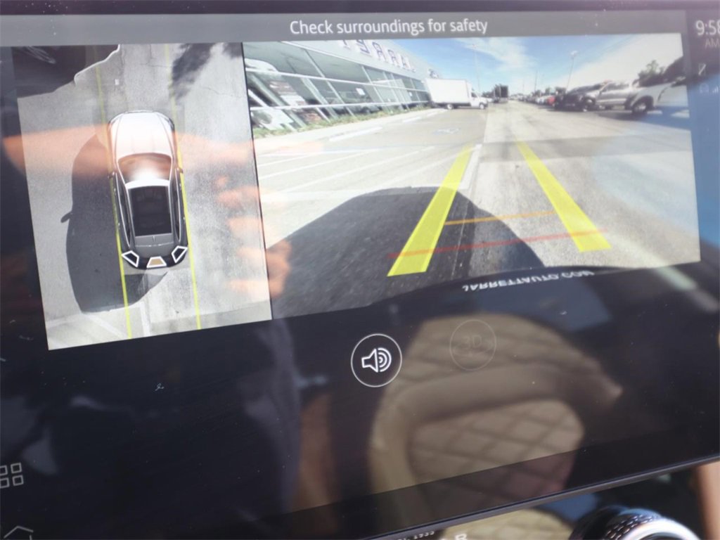 Used 2021 Jaguar F-PACE S image 11